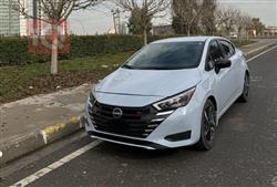 نيسان فيرسا